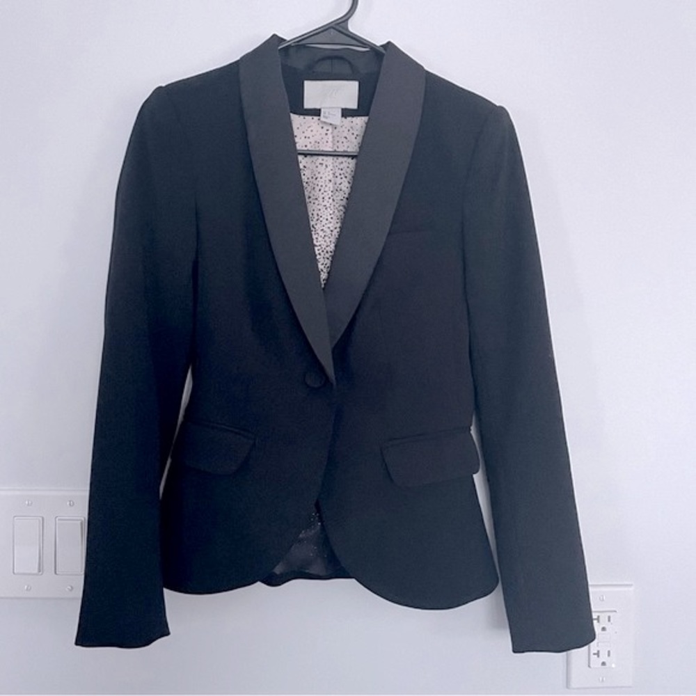 H&M Black Lapel Button down Blazer/Suit Jacket in US 2 / EUR 32